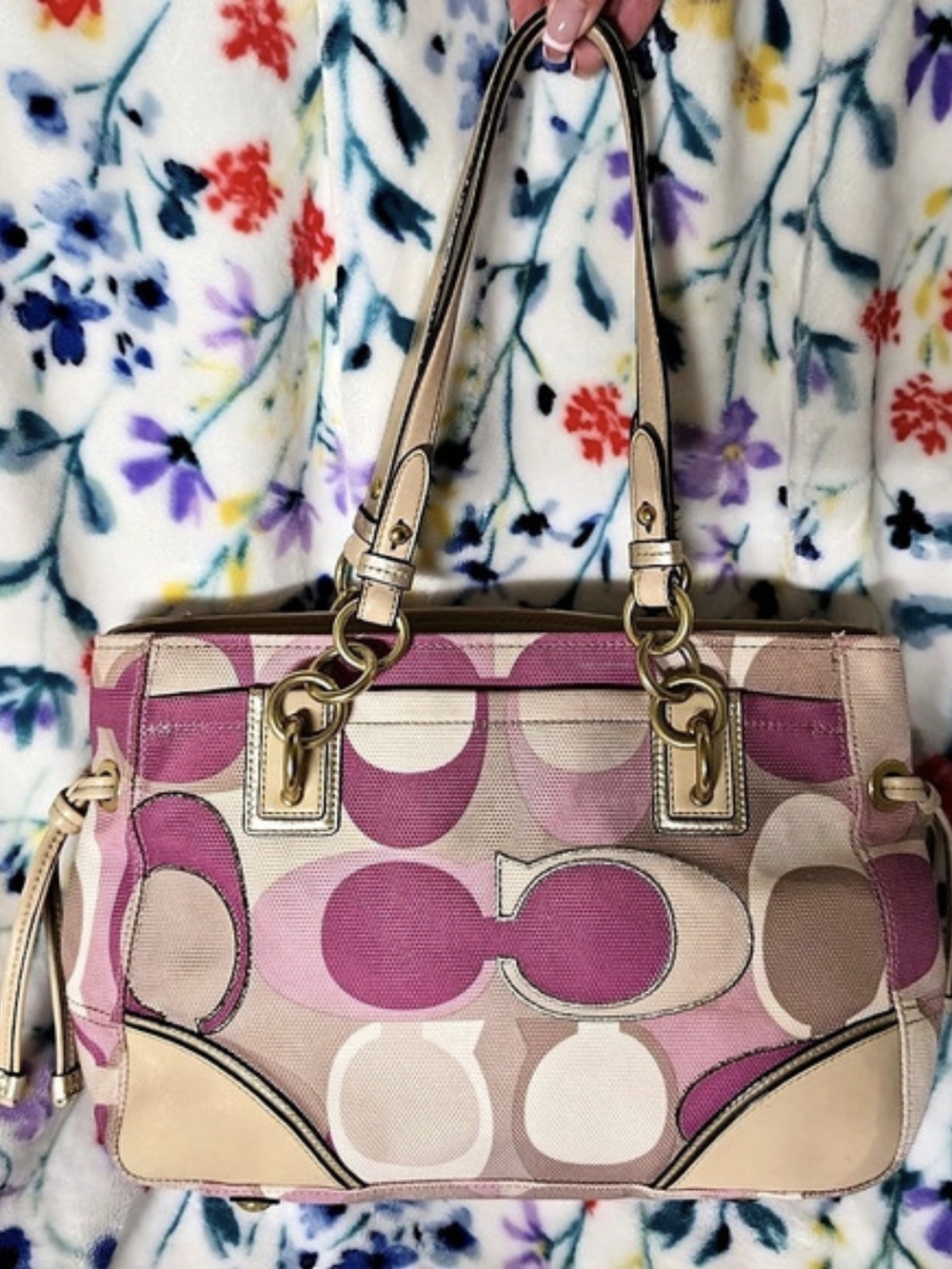 Coach Colette Signature Scarf Print Carryall Pink & Beige